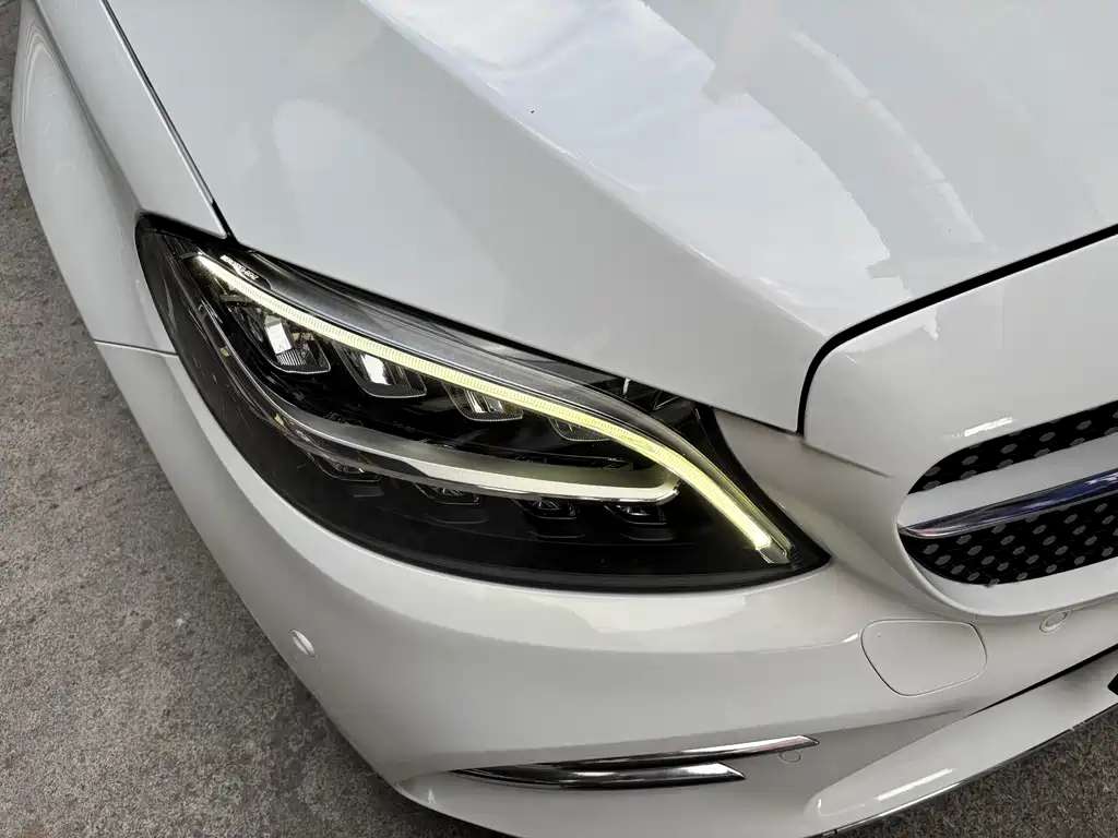 Mercedes-Benz C-Class 2019 — фото 4