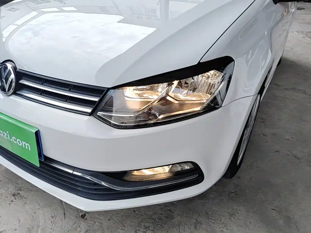 Volkswagen Polo 2019 — фото 24
