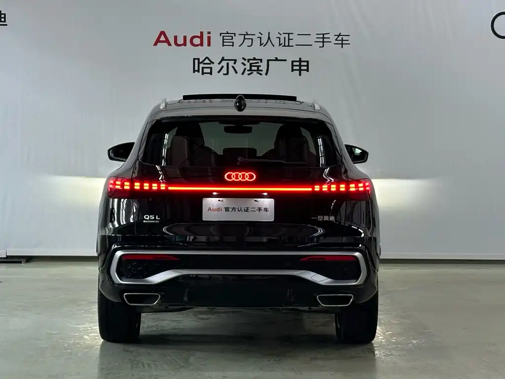 Audi Q5L 2025 — фото 4