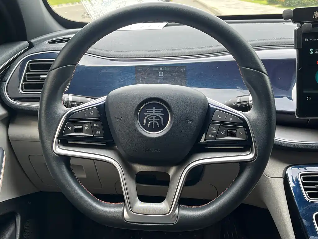 BYD Qin PLUS 2022 — фото 14