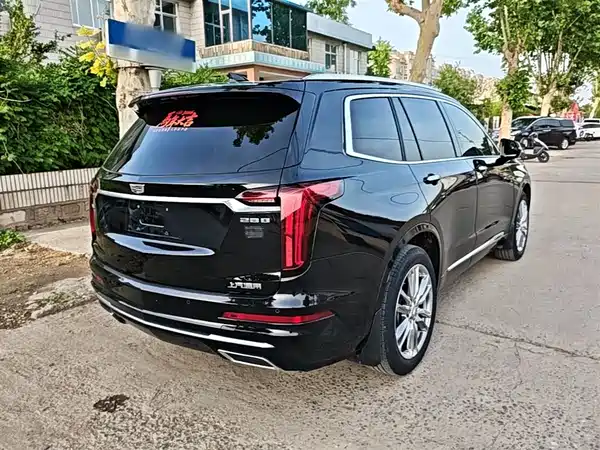 Cadillac XT6 2022