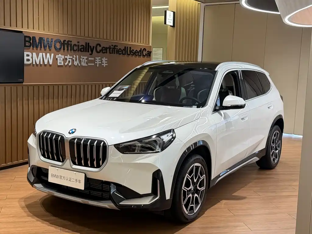 BMW X1 2025 — фото 1