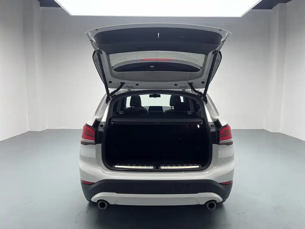 BMW X1 2021 — фото 16