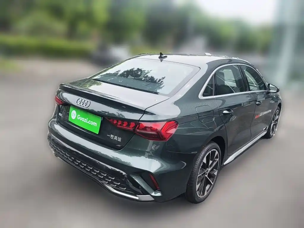 Audi A3 2025 — фото 12