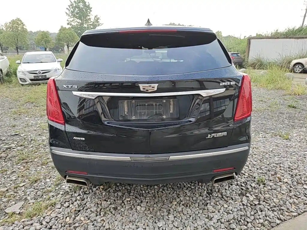 Cadillac XT5 2018 — фото 6