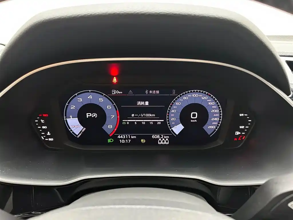 Audi Q3 2021 — фото 12