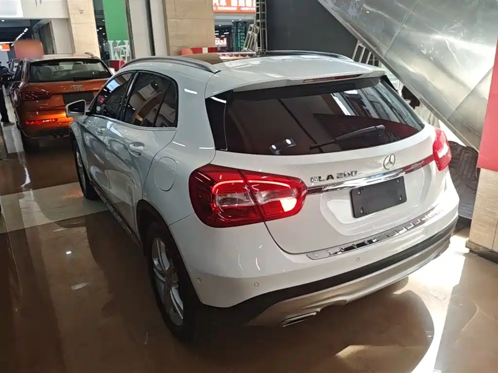 Mercedes-Benz GLA 2017 — фото 5