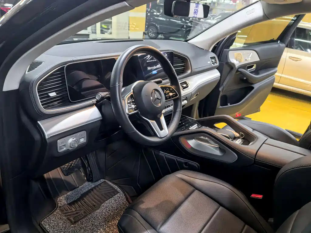 Mercedes-Benz GLE Coupe 2023 — фото 11