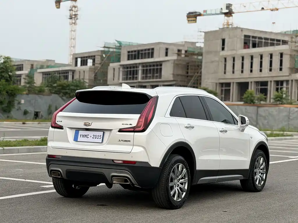 Cadillac XT4 2021 — фото 22