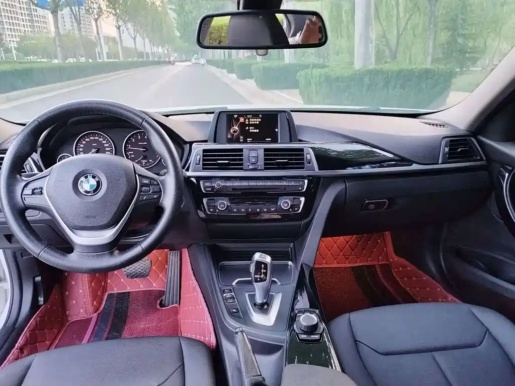 BMW 3 Series 2016