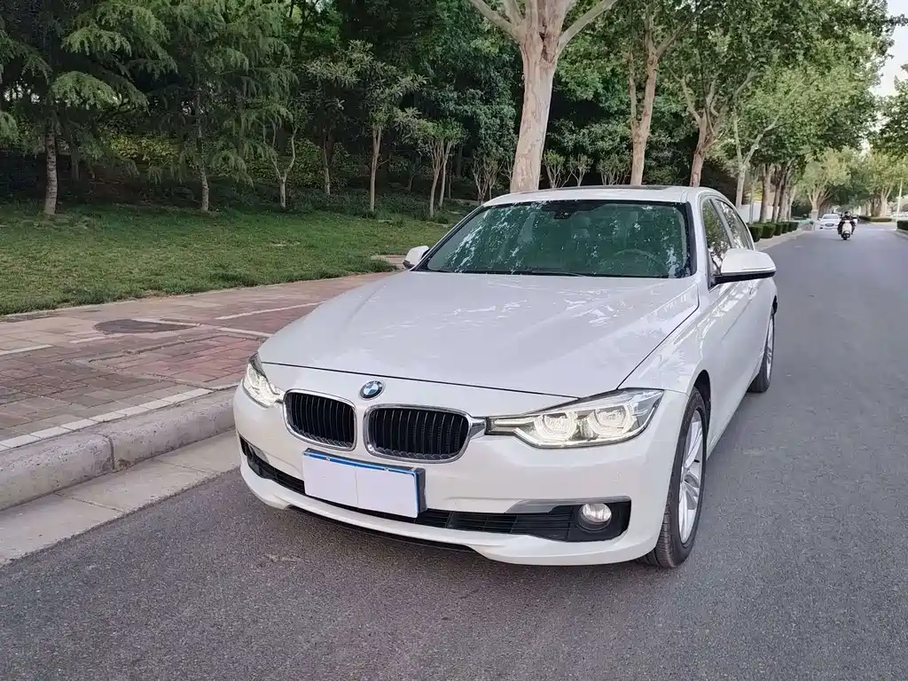 BMW 3 Series 2016