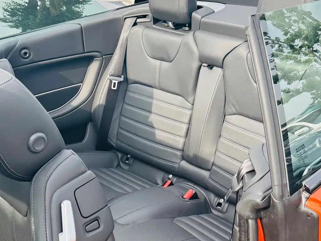 Land Rover Evoque 2019 — фото 11