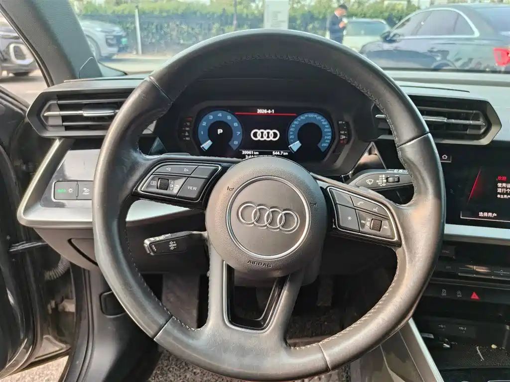 Audi A3 2021 — фото 10