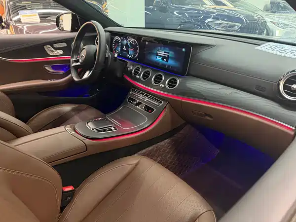 Mercedes-Benz E-Class 2023