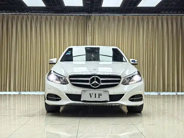 Mercedes-Benz E-Class 2015