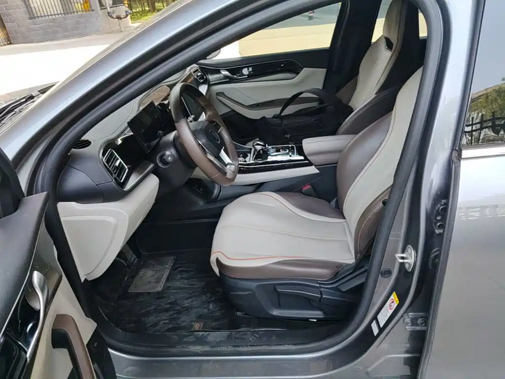 BYD Qin PLUS 2023 — фото 15
