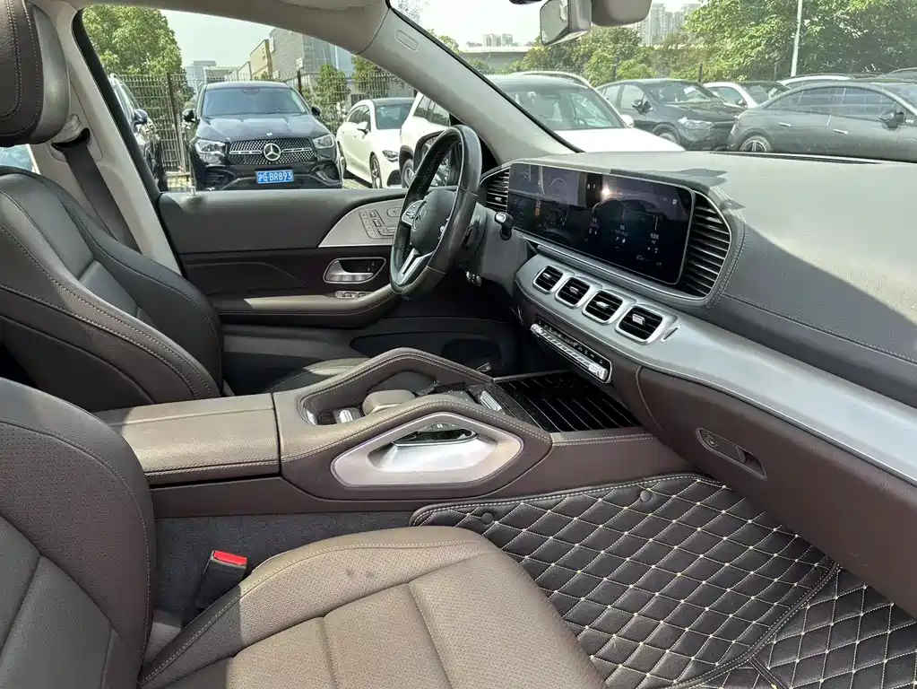 Mercedes-Benz GLE 2020 — фото 13