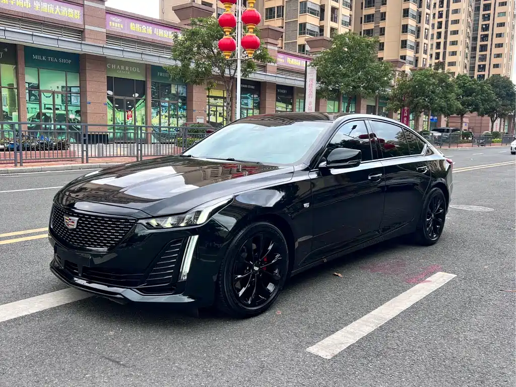 Cadillac CT5 2021 — фото 1