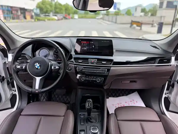 BMW X1 2021