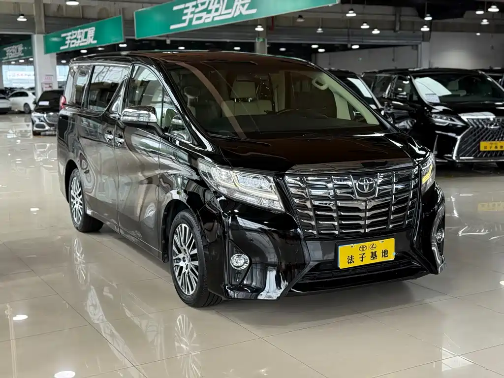 Toyota Alphard 2018 — фото 3