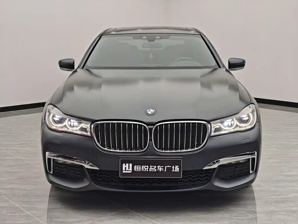 BMW 7 Series 2018 — фото 2