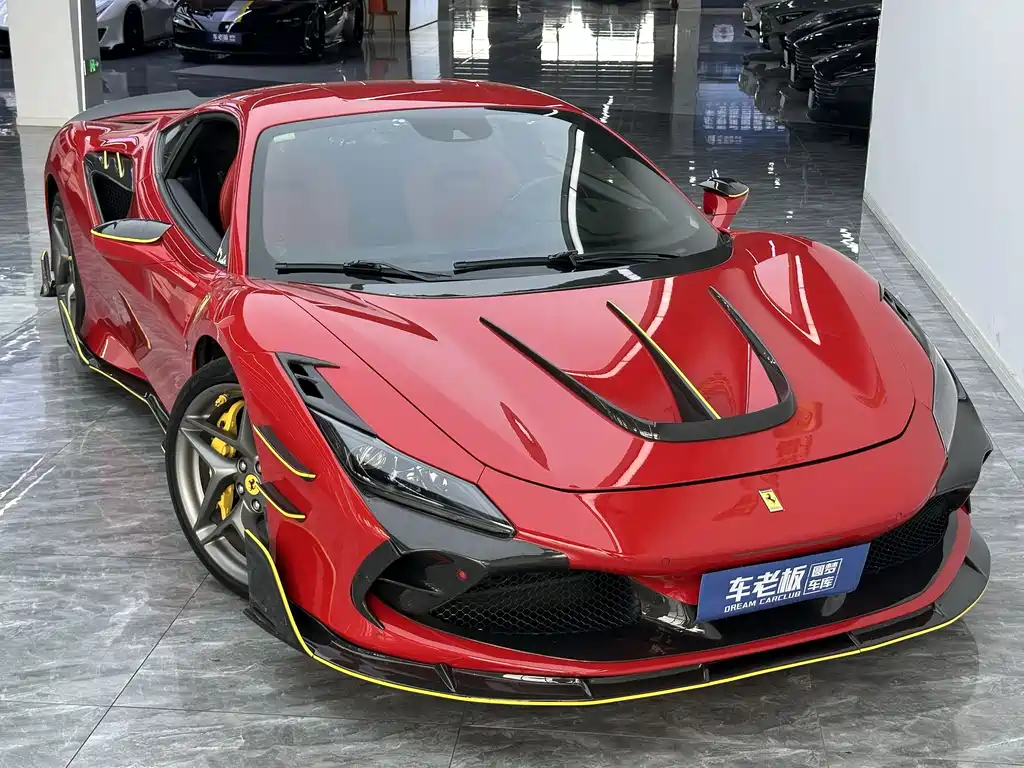 Ferrari F8 2022 — фото 17