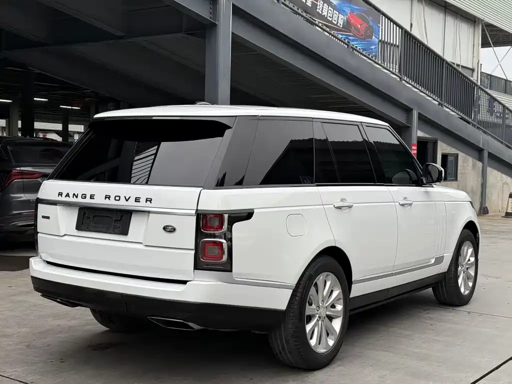 Land Rover Range Rover 2013 — фото 9