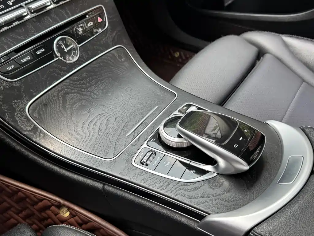 Mercedes-Benz C-Class 2017 — фото 15