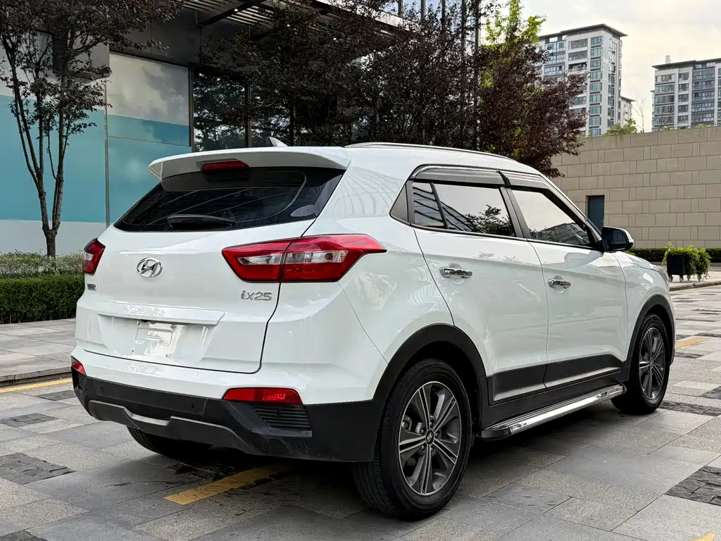 Hyundai ix25 2016