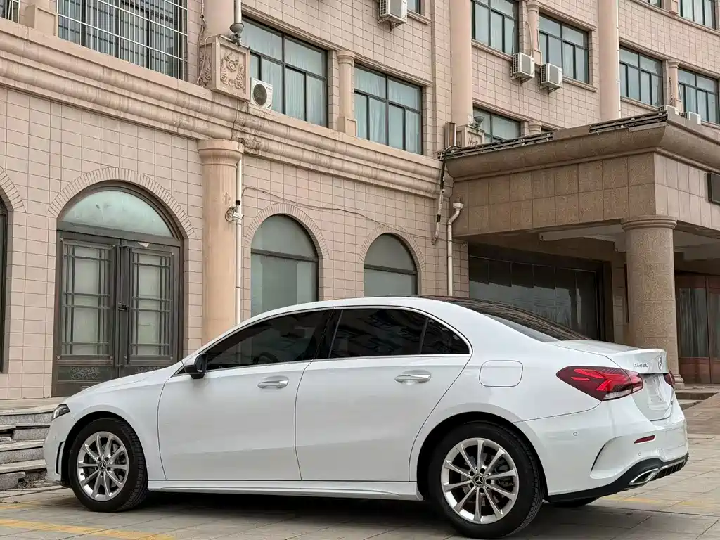 Mercedes-Benz A-Class 2021