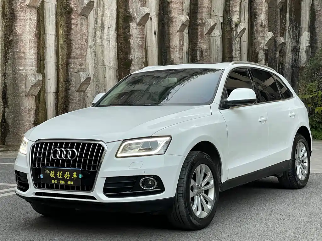 Audi Q5 2015 — фото 1