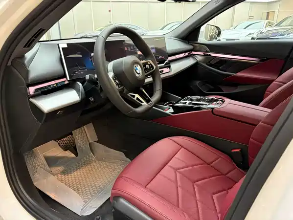 BMW 5 Series 2026