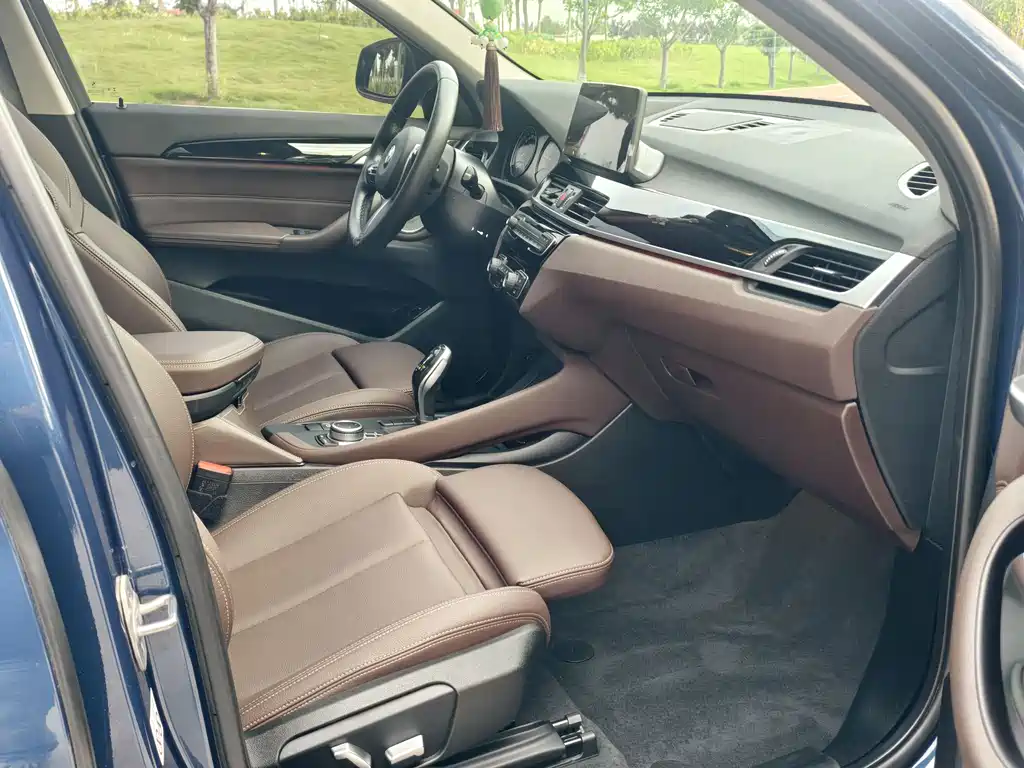 BMW X1 2020 — фото 10
