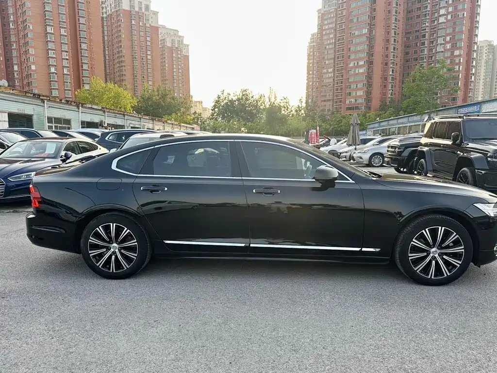 Volvo S90 2021 — фото 15