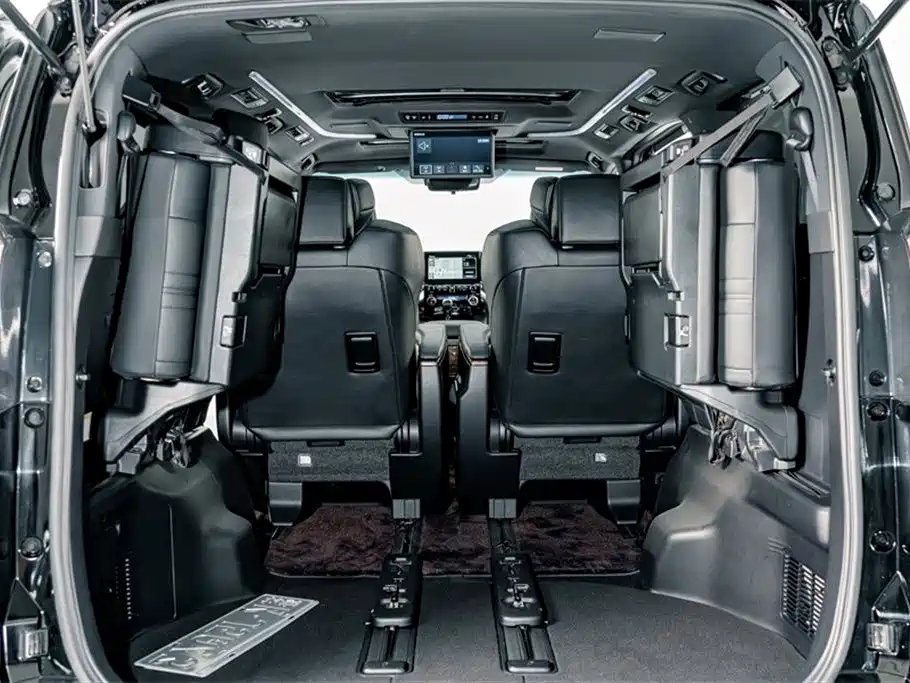 Toyota Vellfire 2022 — фото 29