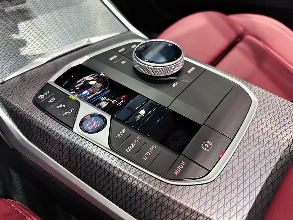 BMW 4 Series 2025 — фото 10