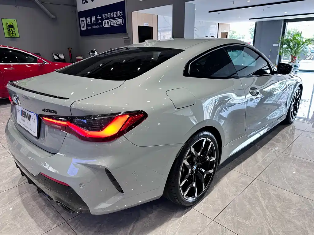 BMW 4 Series 2025 — фото 4
