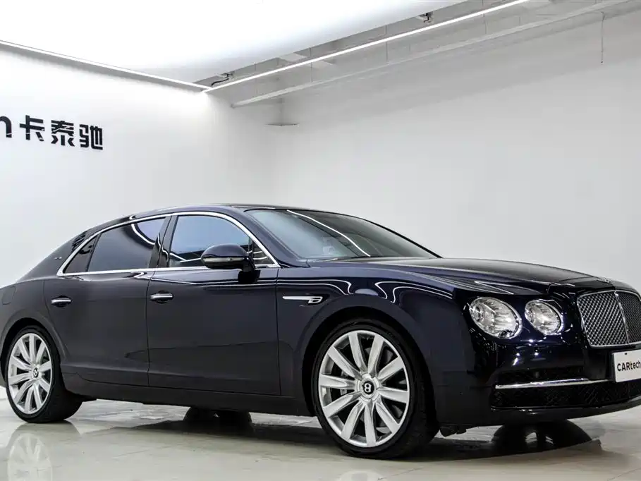 Bentley Flying Spur 2016 — фото 3