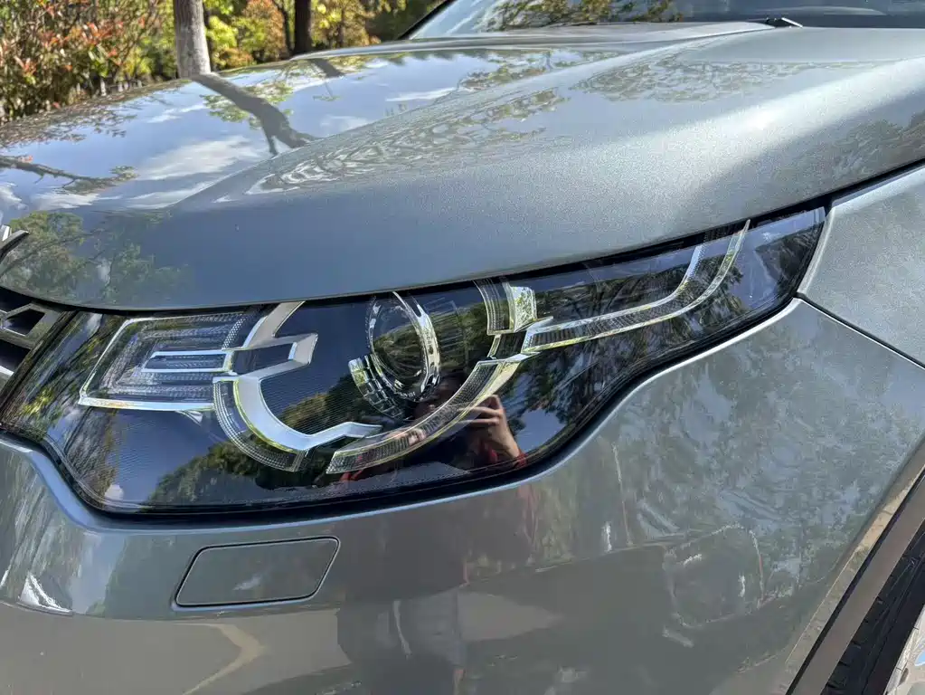 Land Rover Discovery Sport 2019 — фото 12