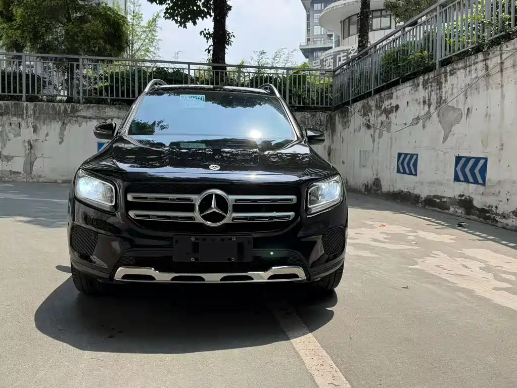 Mercedes-Benz GLB 2021 — фото 2