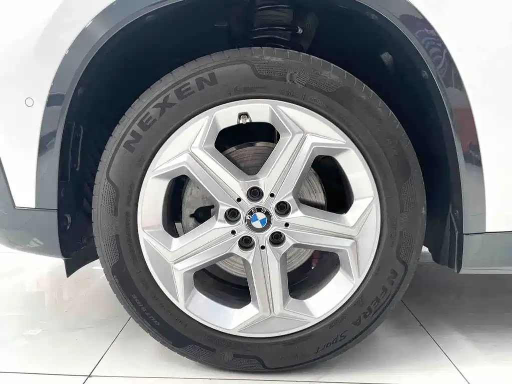 BMW X1 2023 — фото 18