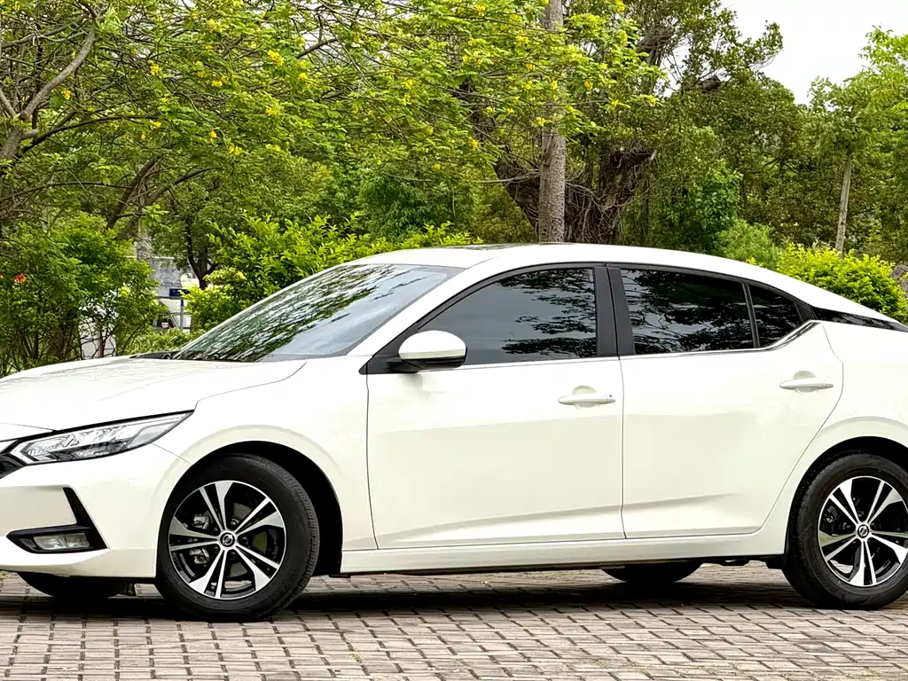Nissan Sylphy 2023 — фото 1