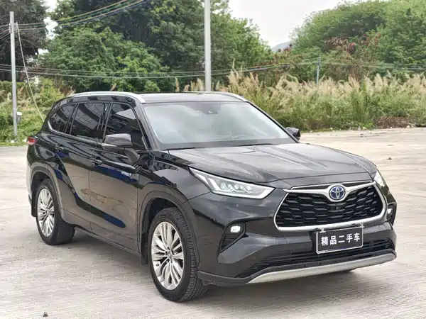 Toyota Highlander 2022