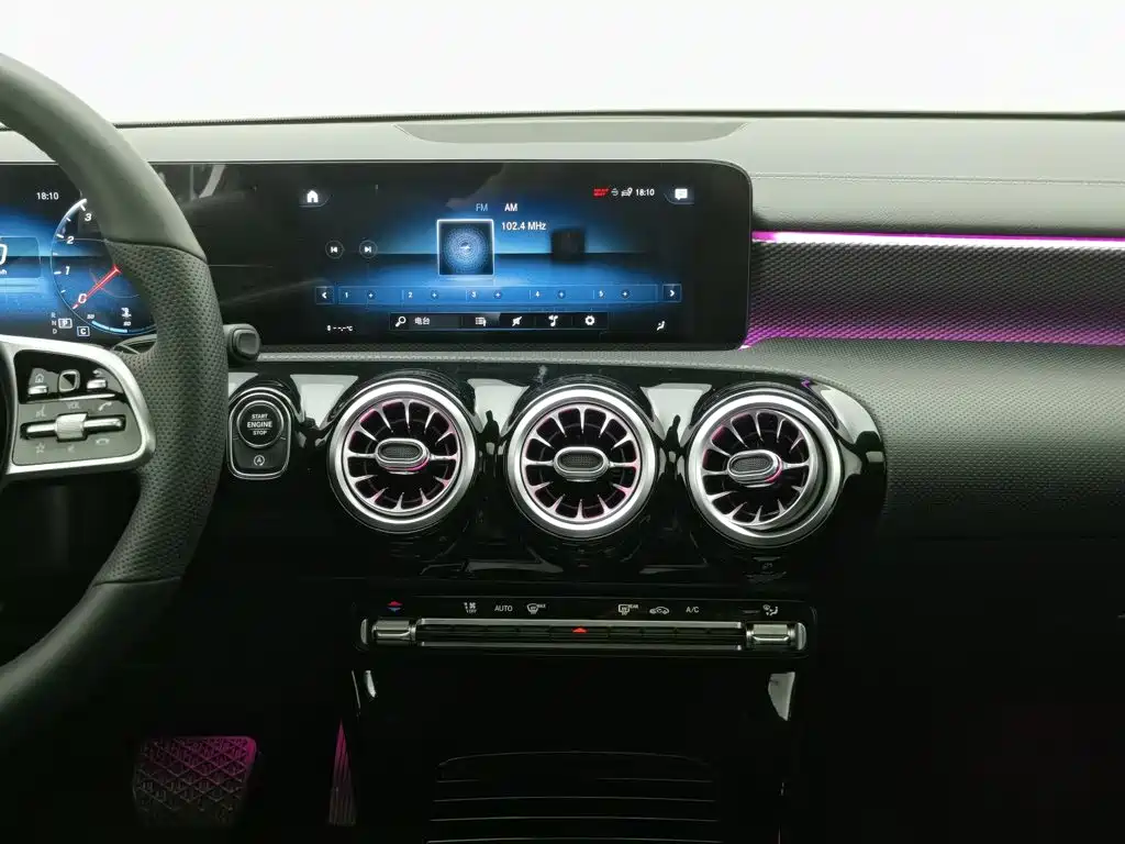 Mercedes-Benz A-Class 2021 — фото 12