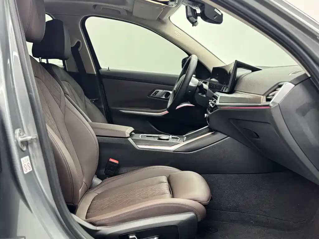 BMW i3 2024 — фото 16