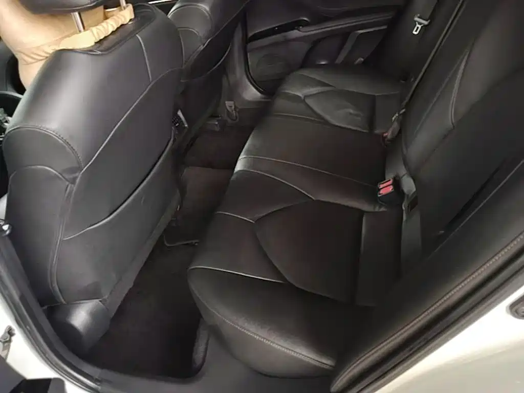 Toyota Camry 2020 — фото 17