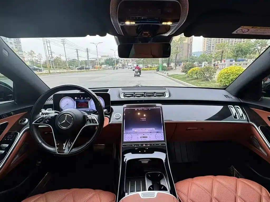 Mercedes-Benz Maybach S-Class 2024