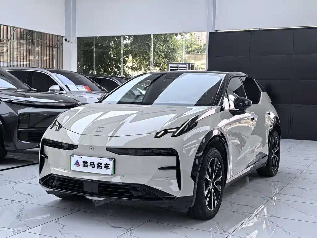 Zeekr X 2024