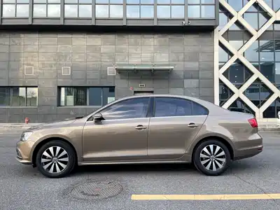 Volkswagen Sagitar 2017