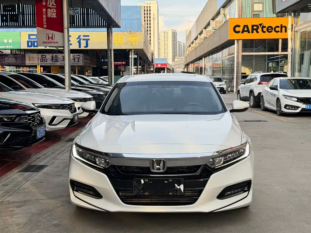 Honda Accord 2020 — фото 2